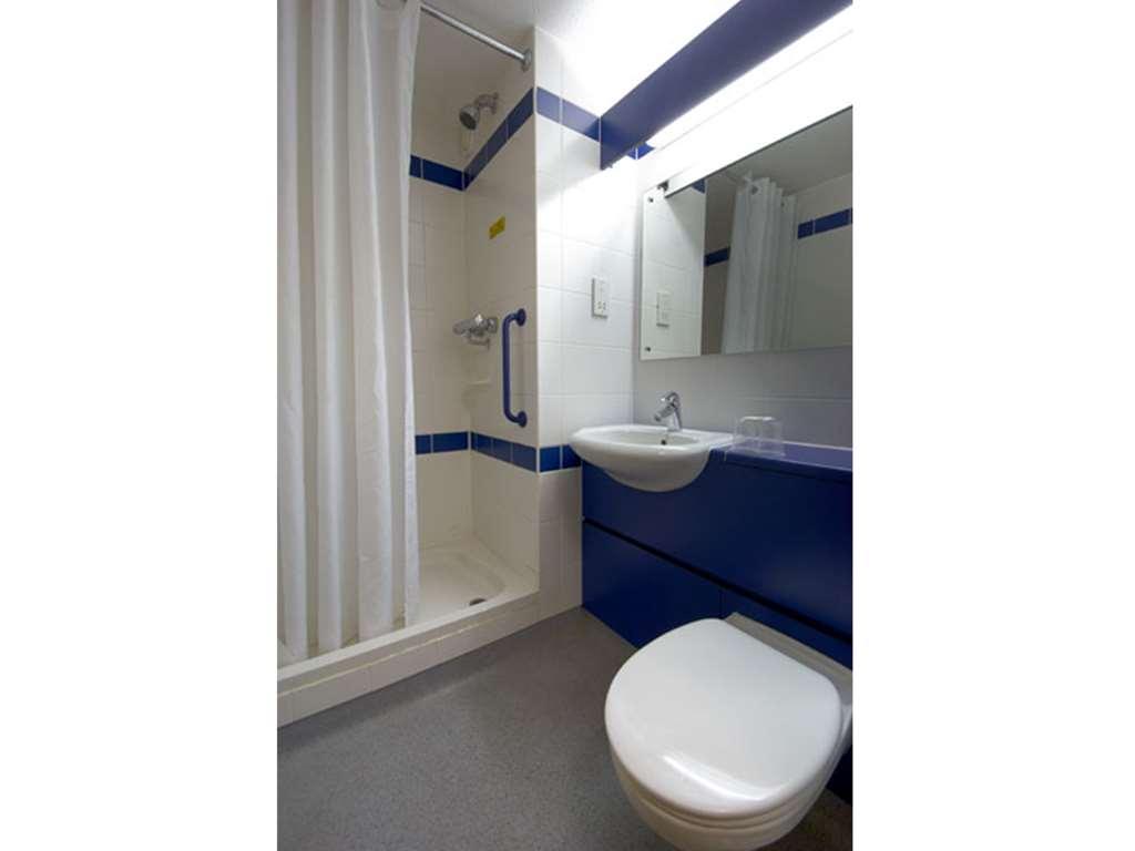 Travelodge Nottingham Riverside Exterior foto